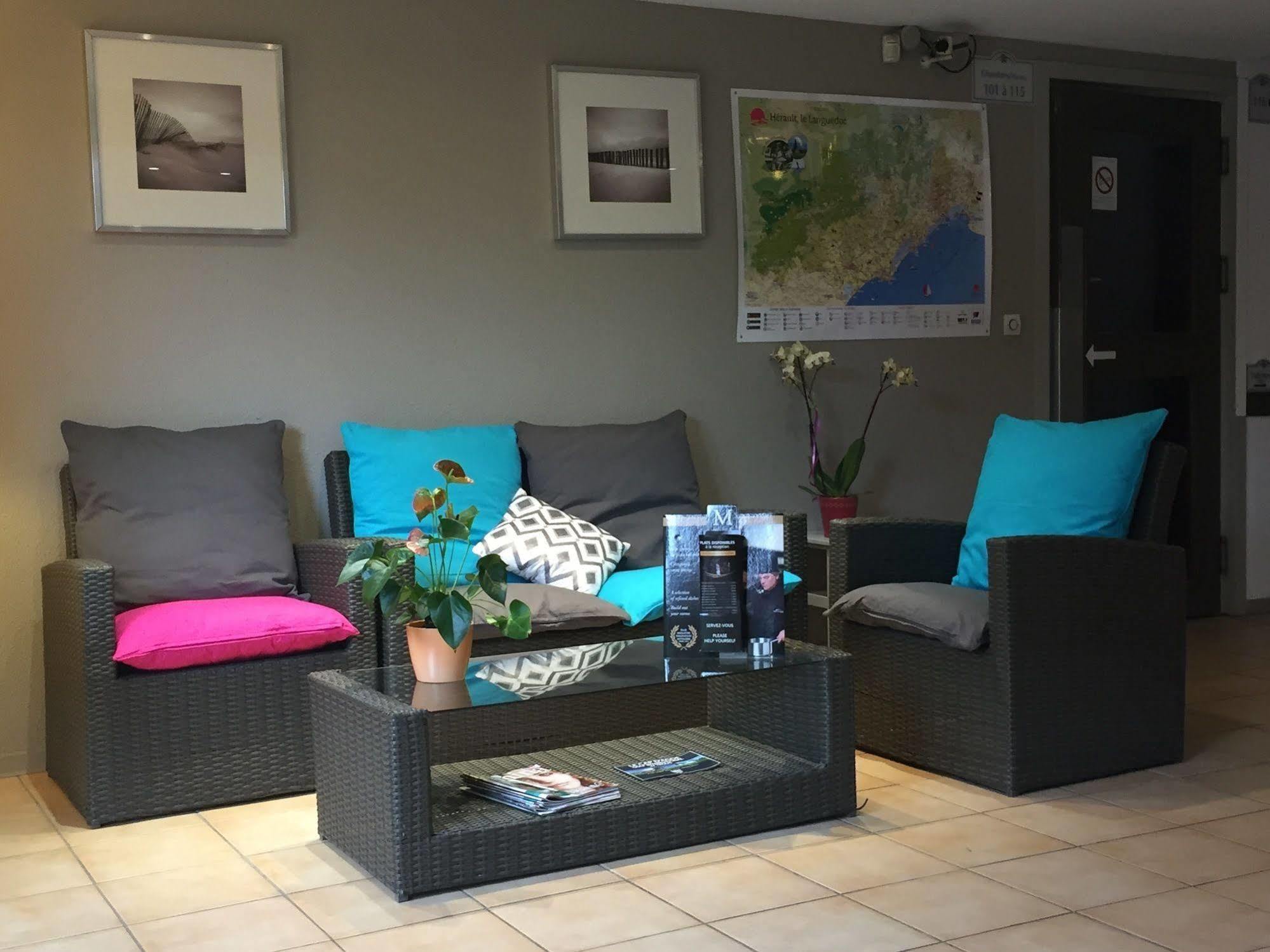 The Originals Access, Hotel Beziers Est Villeneuve-les-Beziers Bagian luar foto